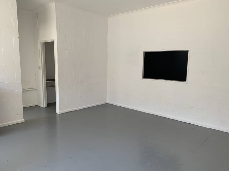 To Let commercial Property for Rent in Montague Gardens Western Cape